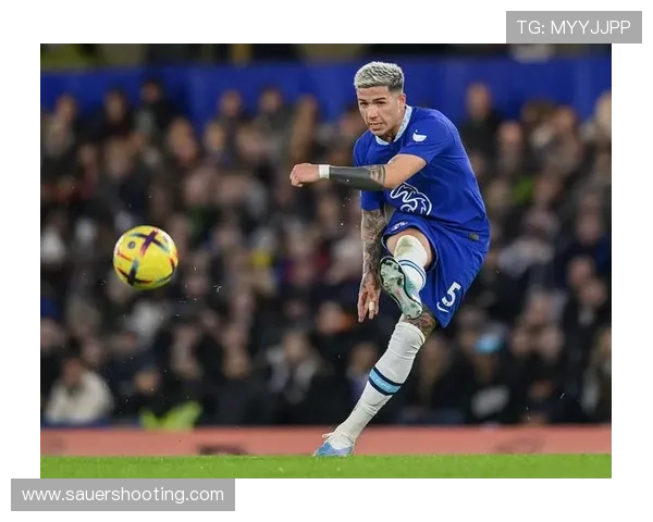 范德芬本赛季表现稳健，热刺新星持续提升竞争力