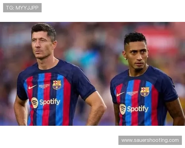 加维中前场多位置轮转的战术价值分析