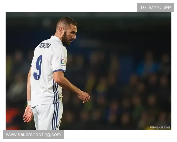 本泽马国家队禁赛事件始末与影响分析 本泽马国家队禁赛事件始末与影响分析